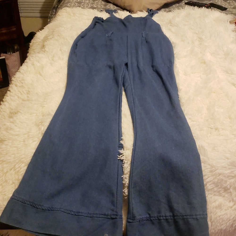 Backless Jumper